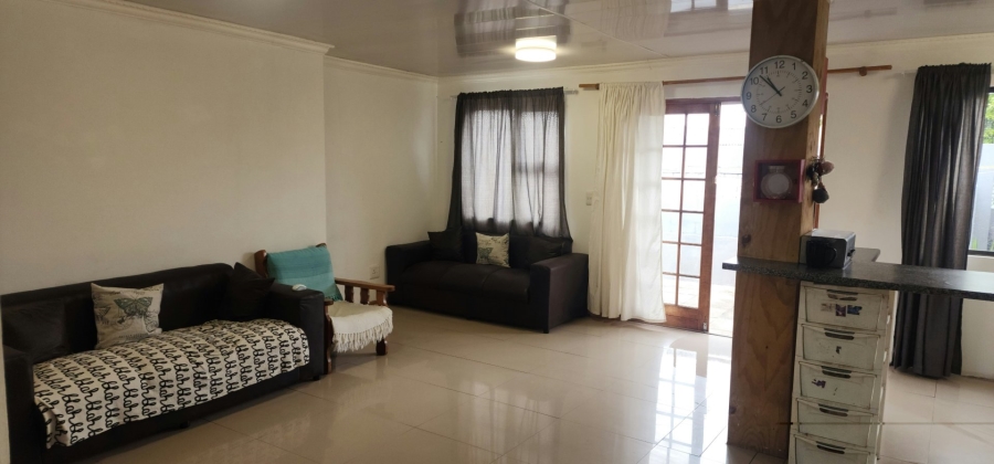 3 Bedroom Property for Sale in New Woodlands Western Cape